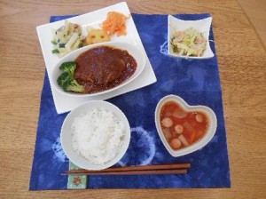 狩野　煮込みハンバーグ